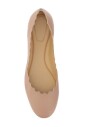 ballerines-en-cuir-avec-bord-ondule