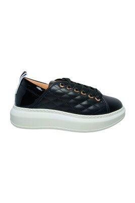 pelle-sneaker