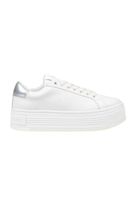 silver-leather-shoes-for-women
