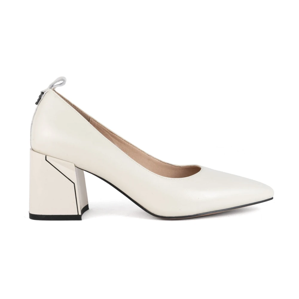 Santino Milano Beige Pumps, Female, 6 Uk, Elegant Closed Pumps