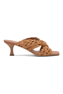 brown-sandals-for-women-ss25