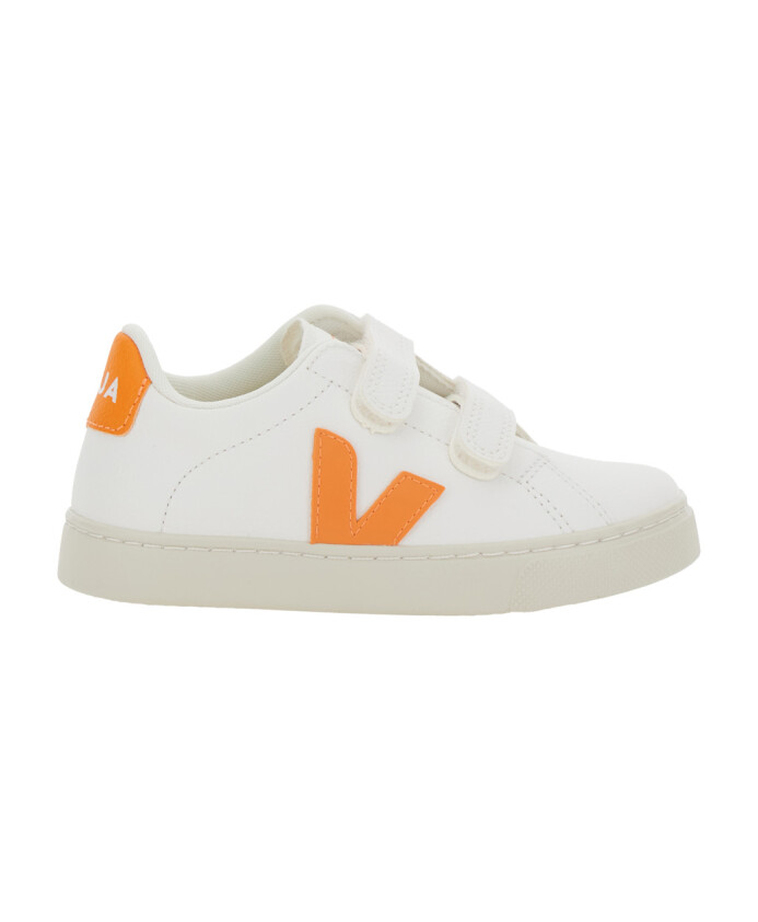 sneakers-blanches-fury