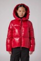 doudoune-rouge-a-capuche-fleurie