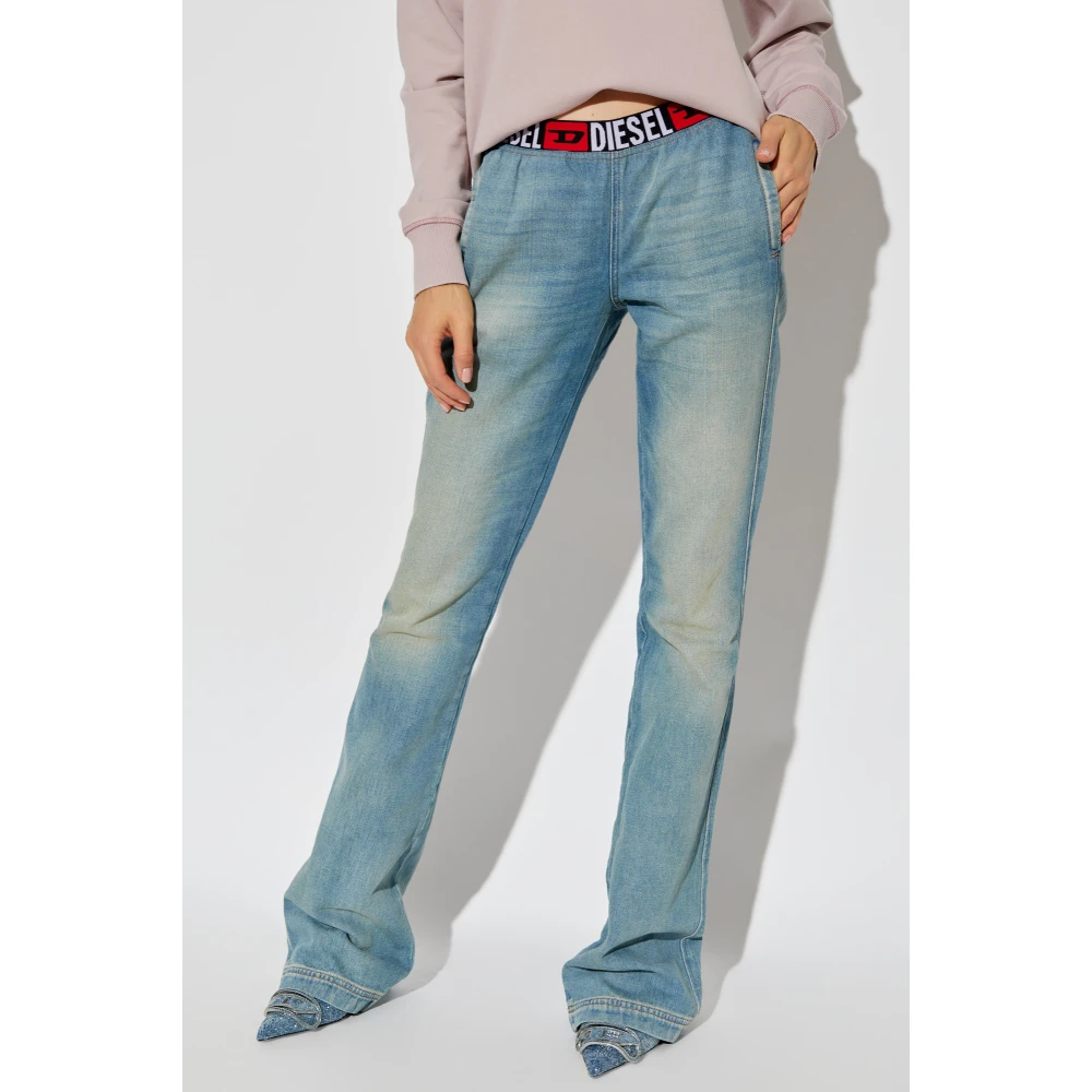 Diesel Jeans met ruwe afwerking D-Eby-S Blue Dames