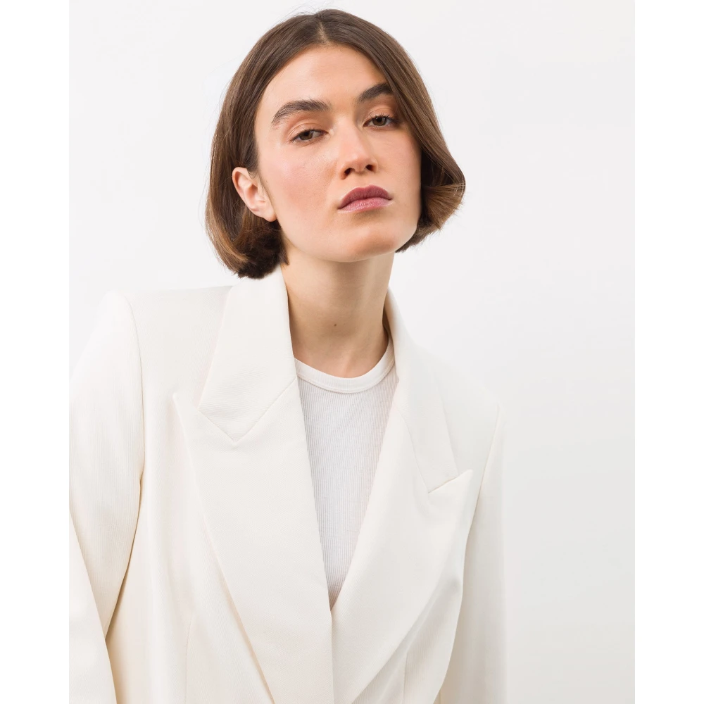 IVY OAK Peak Lapel Tuxedo Blazer Elegant Style White Dames