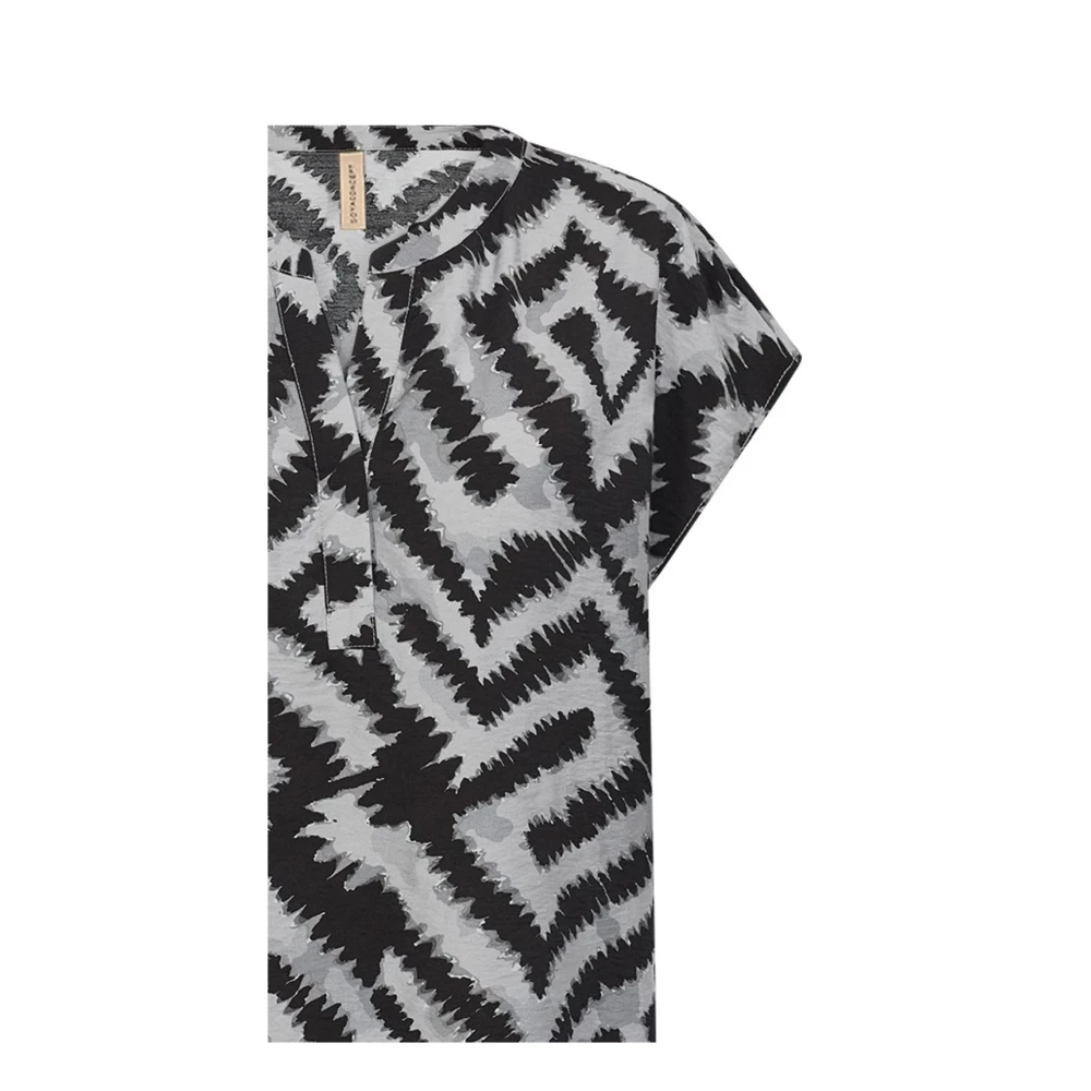 Soyaconcept Geometrische Print V-Hals Shirt Black Dames