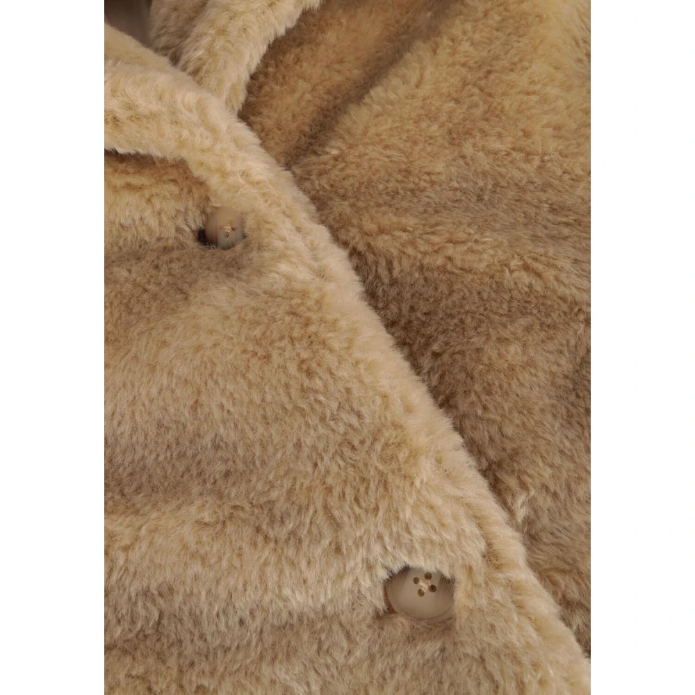 Notre-v Beige Teddy Jas voor Stijlvolle Winter Brown Dames