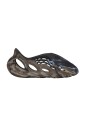 marble-pattern-sneakers-in-neutral-tones
