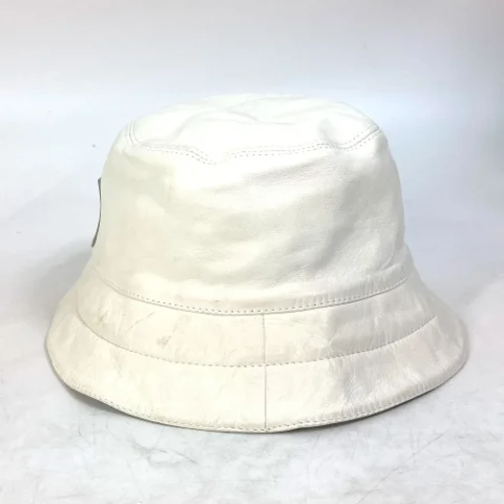 Louis Vuitton Vintage Pre-owned Leather hats White Dames
