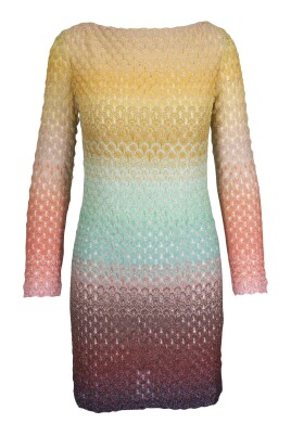 robe-mini-effet-decolore-finition-texturee