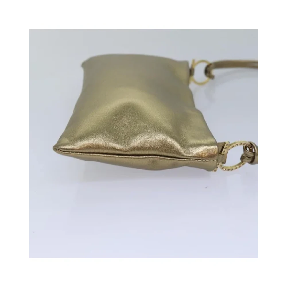 Salvatore Ferragamo Pre-owned Leather shoulder-bags Beige Dames