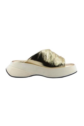 leather-sandals-with-60mm-wedge