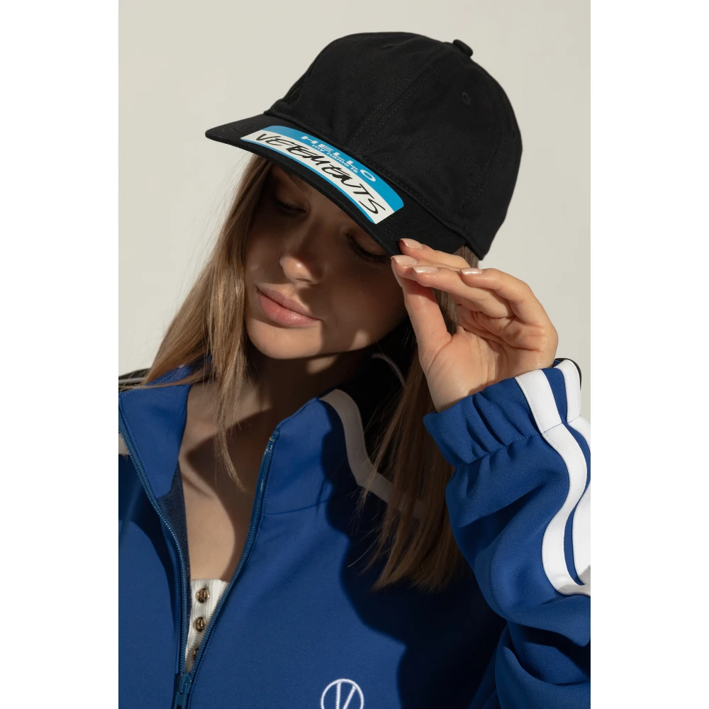 Vetements Baseball cap Black Dames