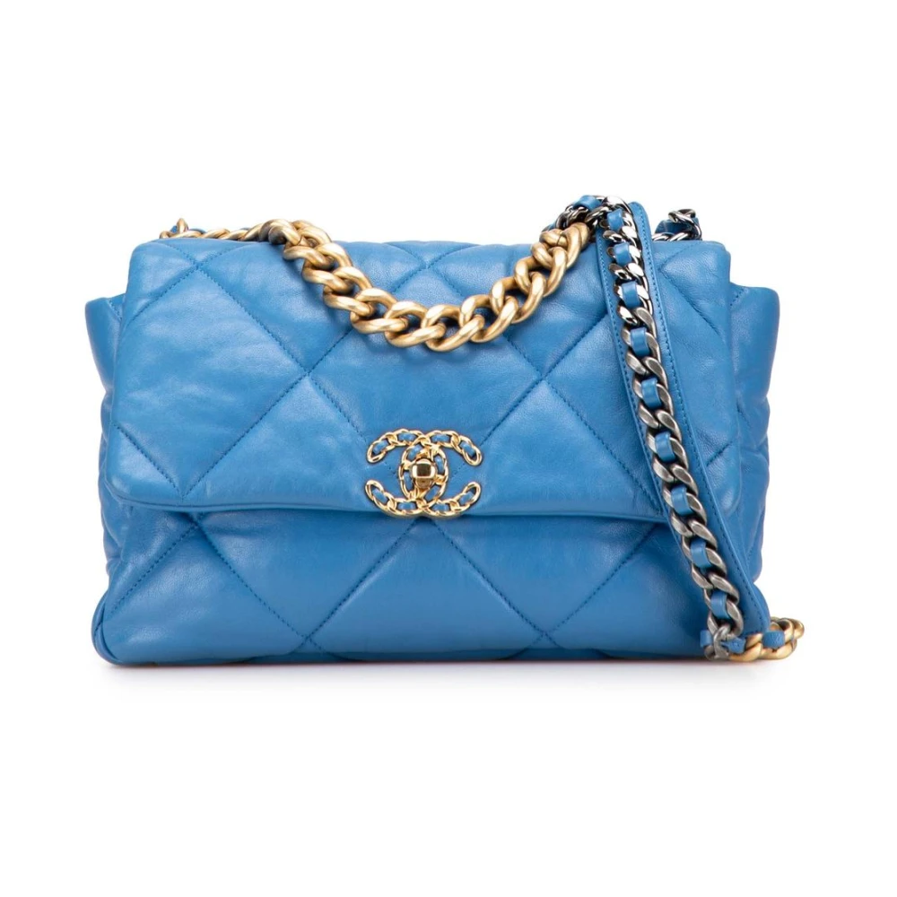 Chanel Vintage Women's Blue Pre-Owned Leather Handbag