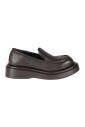 mocassin-en-cuir-semelle-en-caoutchouc-chaussure