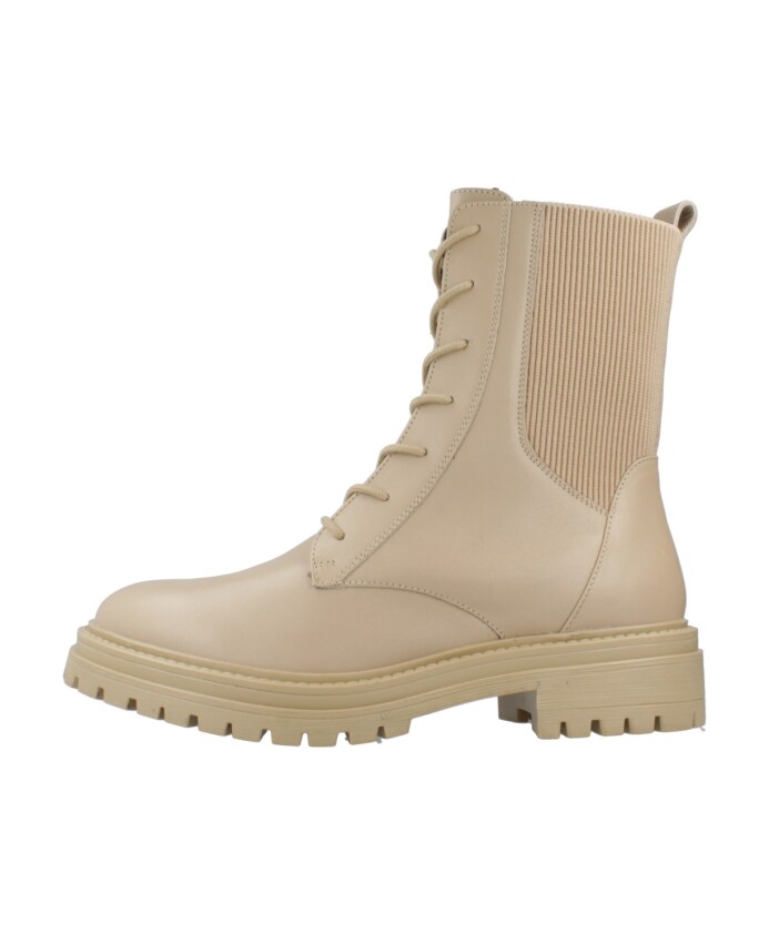 bottines-a-lacets-elegantes