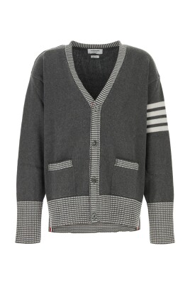 stylish-knitwear-cardigan-for-men