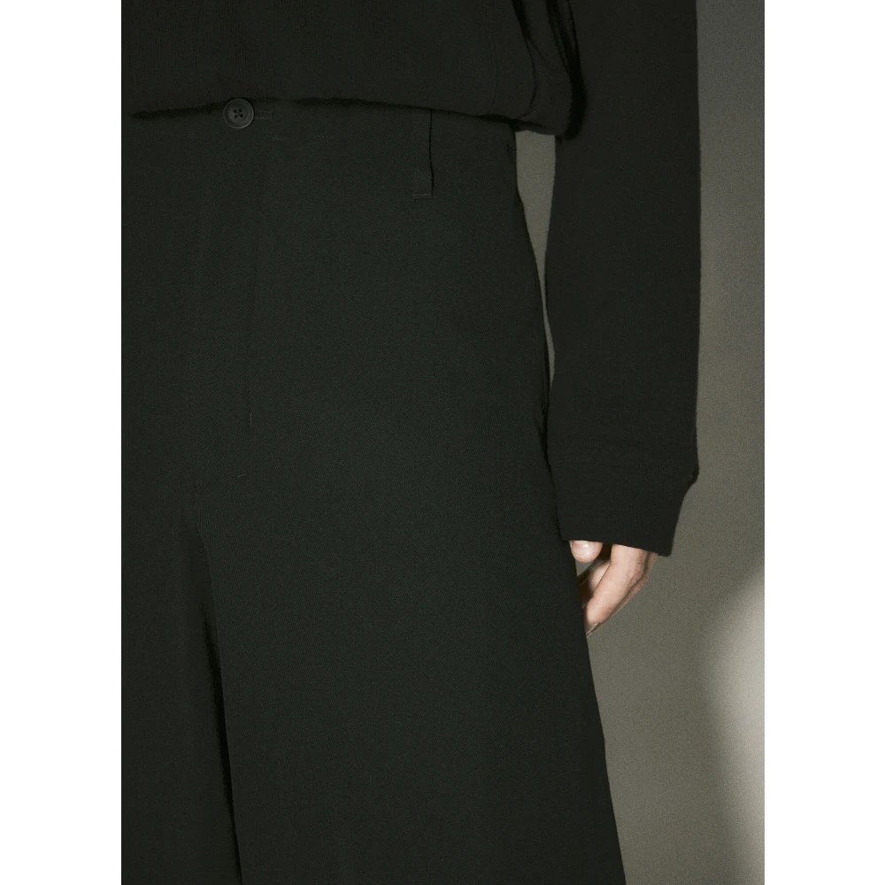 Yohji Yamamoto Geplooide katoenen twill shorts Black Dames