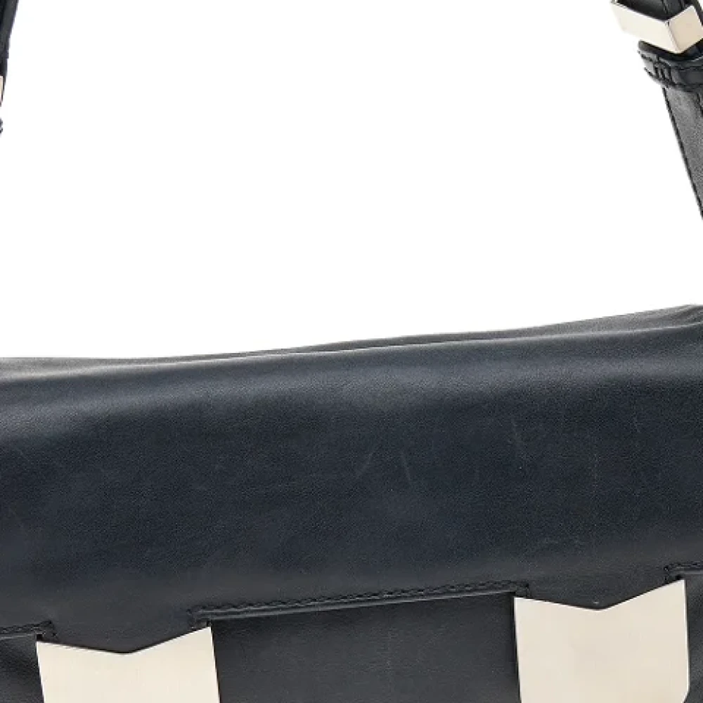 Valentino Vintage Pre-owned Leather shoulder-bags Black Dames