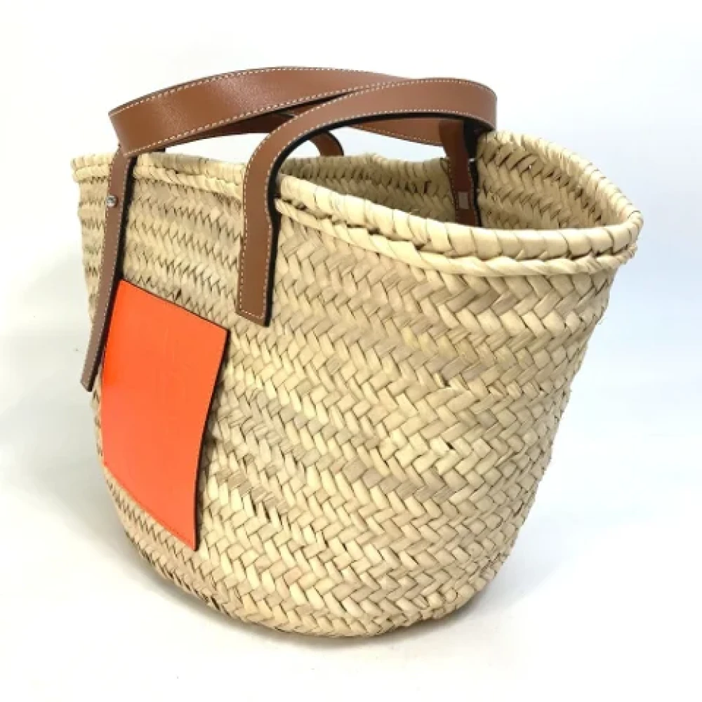 Loewe Pre-owned Fabric shoulder-bags Beige Dames