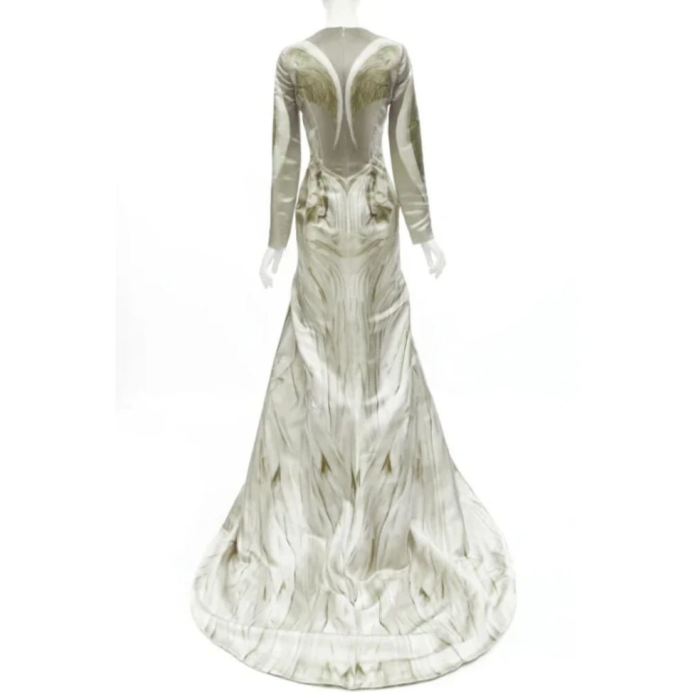 Alexander McQueen Pre-owned Silk dresses Gray Dames