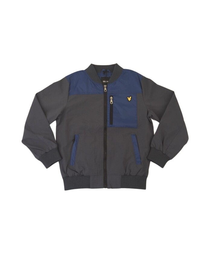 lightweight-fullzip-jacket-with-logo-pocket