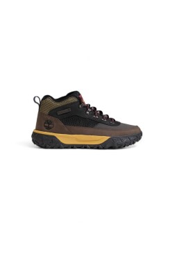 trekking-boots