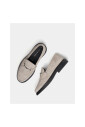 mocassins-taupe-en-daim