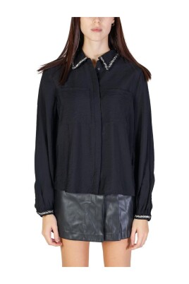 embellished-collar-long-sleeve-shirt