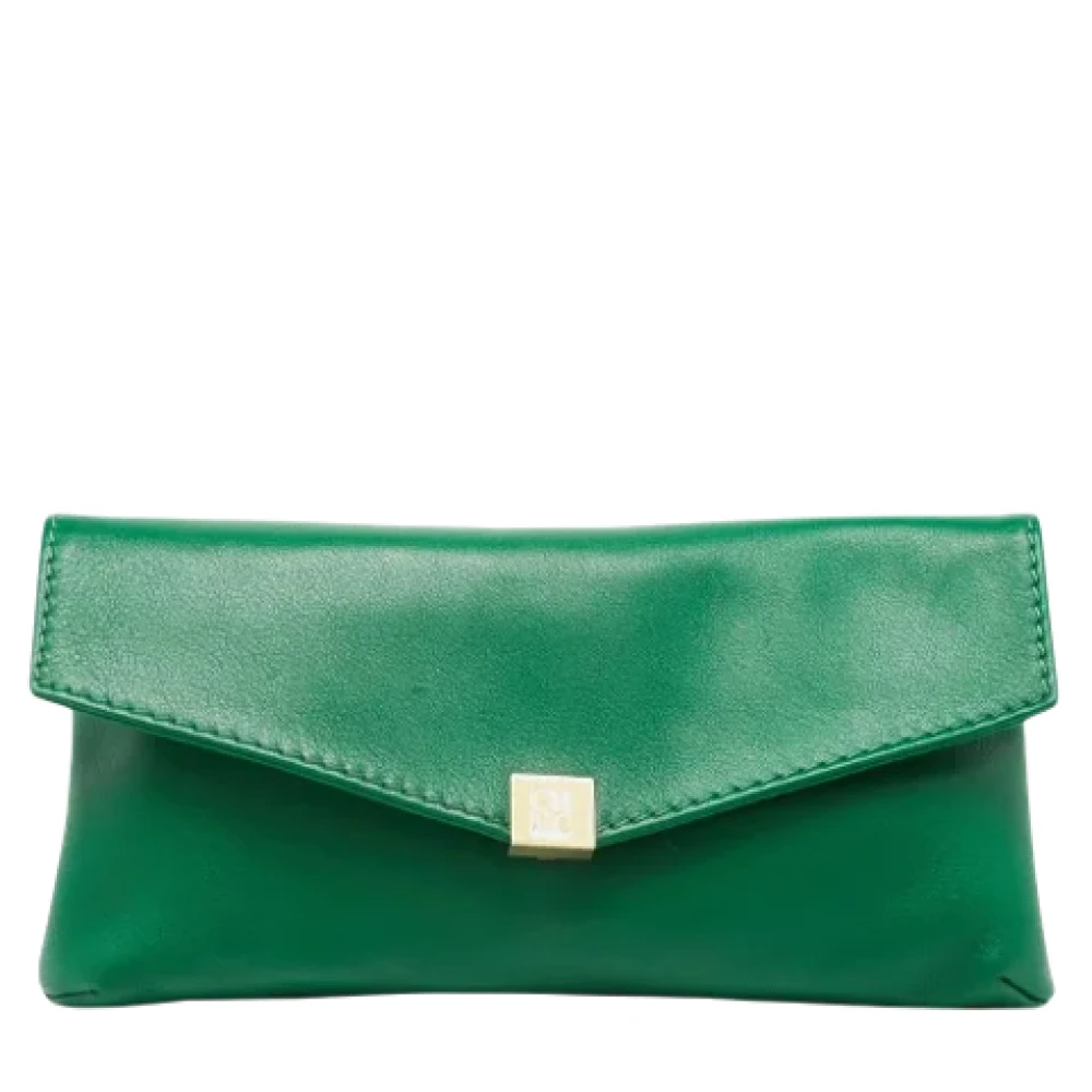 Carolina Herrera Pre-owned Leather clutches Green Dames