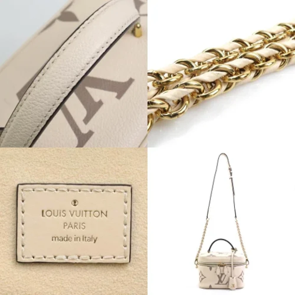 Louis Vuitton Vintage Pre-owned Canvas shoulder-bags Beige Dames