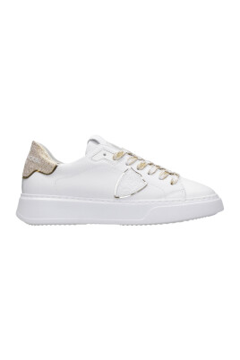 sneakers-blanches-en-cuir-avec-patch-paillete