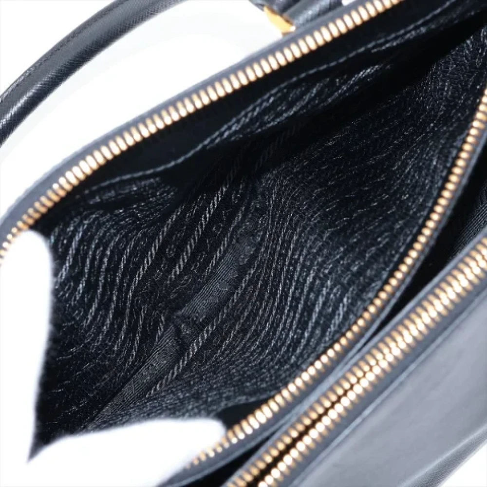 Prada Vintage Pre-owned Leather handbags Black Dames