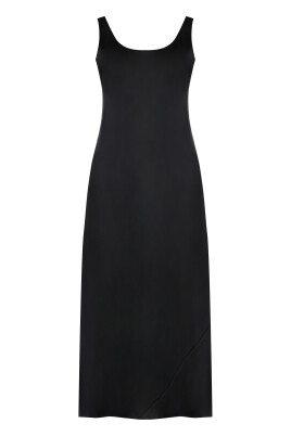 satin-dress-with-rounded-back-neckline