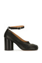 escarpins-noirs-elegants-a-talons-mi-hauts