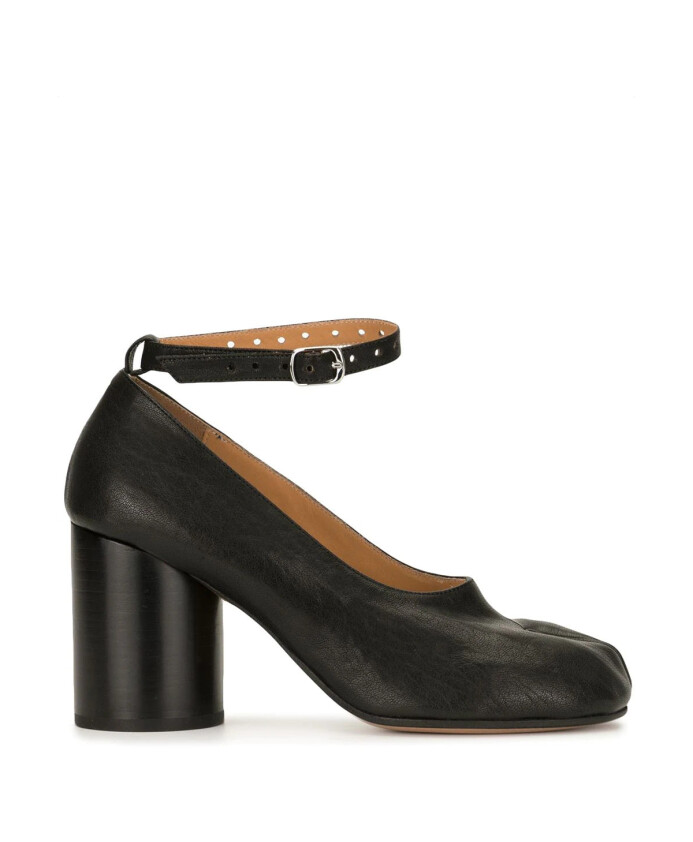 escarpins-noirs-elegants-a-talons-mi-hauts