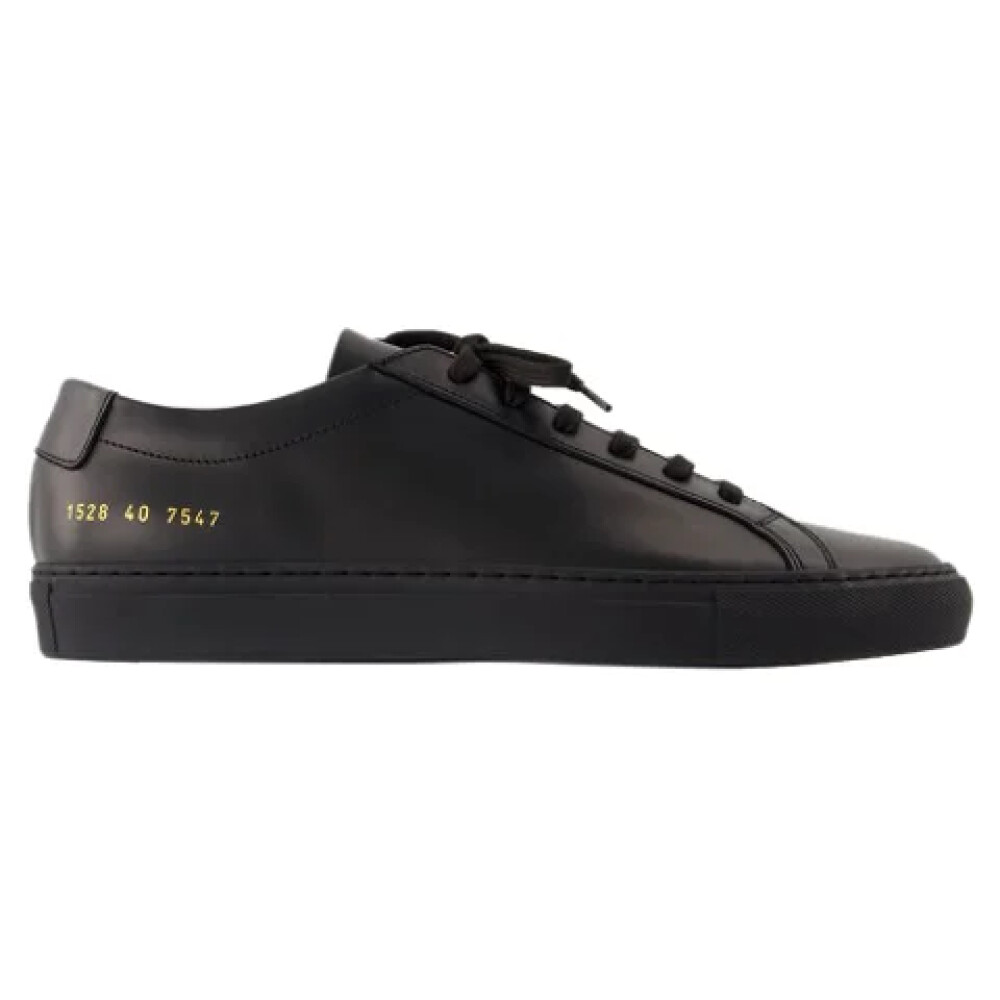 Shop fashion from Common Projects