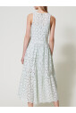 robe-longue-en-coton-vert-avec-broderie-sangallo