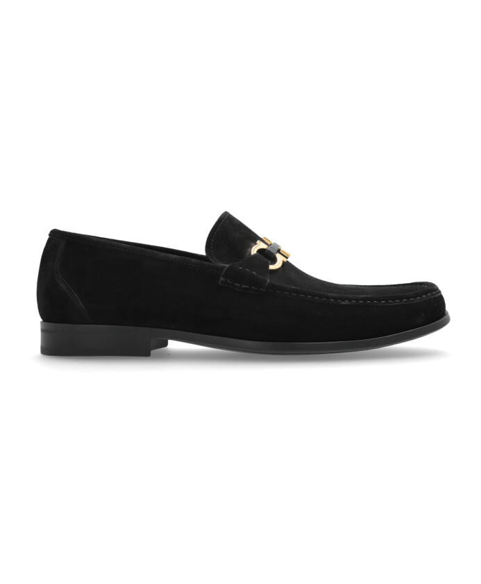 shoes-of-type-loafers