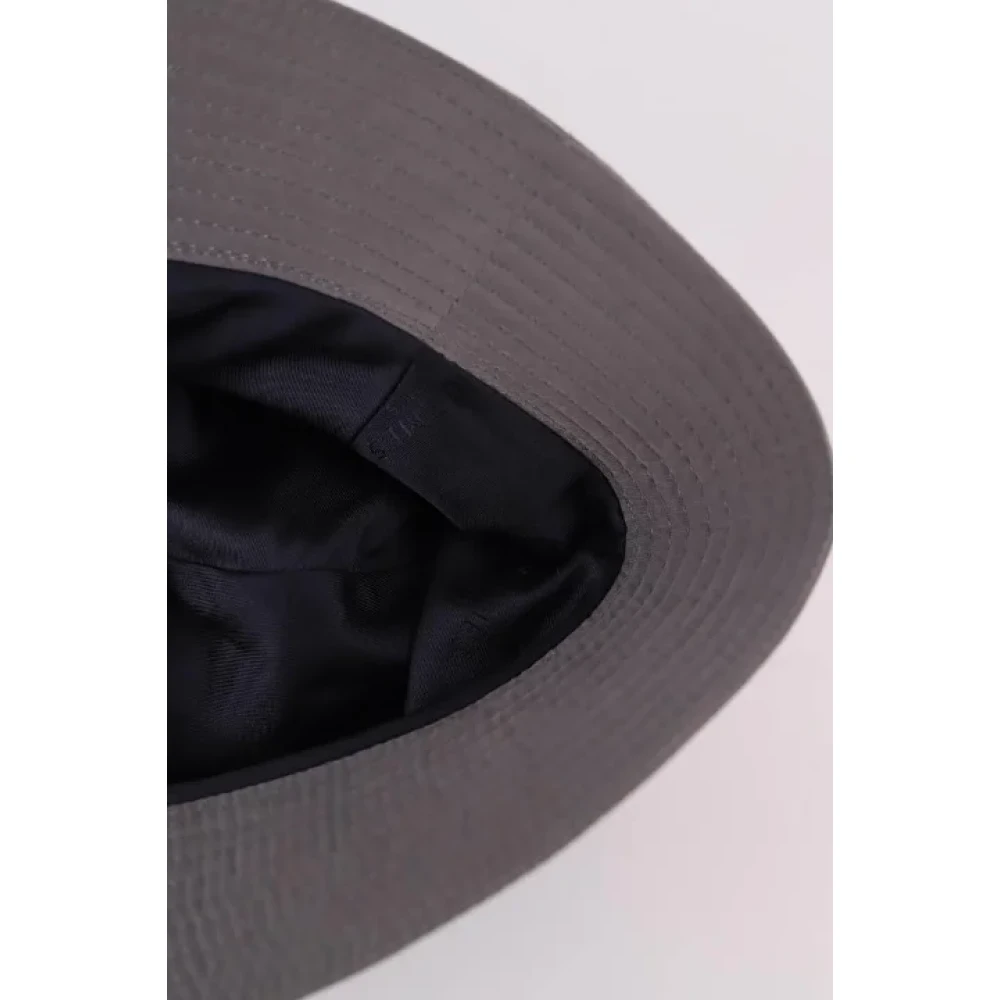 Hermès Vintage Pre-owned Polyester hats Gray Dames