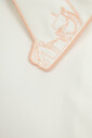 haut-en-coton-avec-broderie-decorative