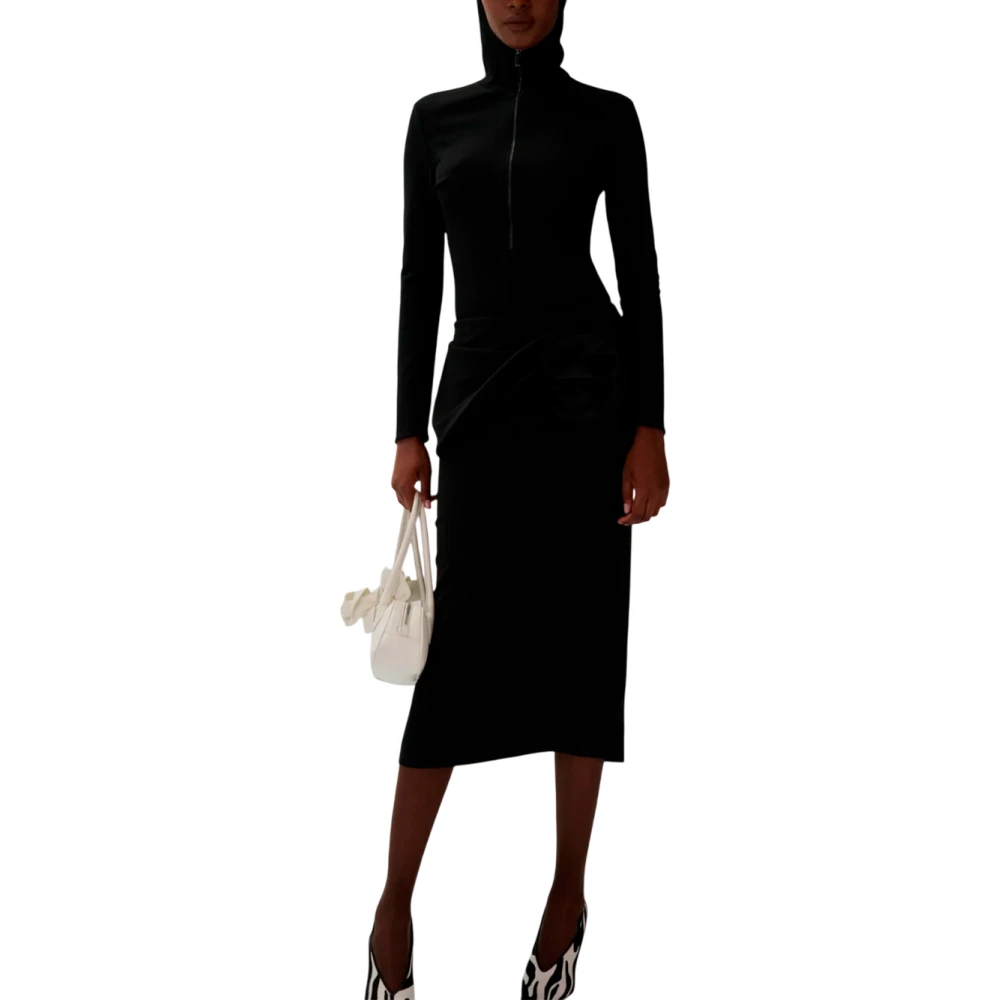 Magda Butrym Elegante Zwarte Midi Rok met Gedrapeerd Detail Black Dames