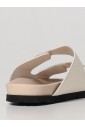 sandales-slides-en-cuir