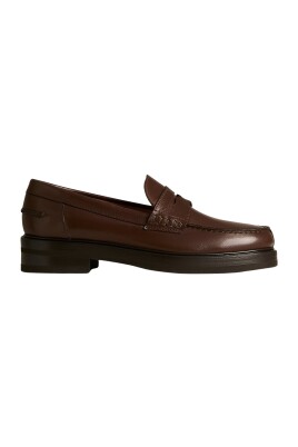elegants-mocassins-en-cuir-de-veau
