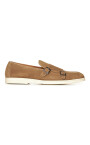 chaussures-plates-beiges-en-daim-avec-boucle
