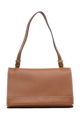 brown-leather-shoulder-bag