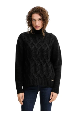 Henry Turtleneck
