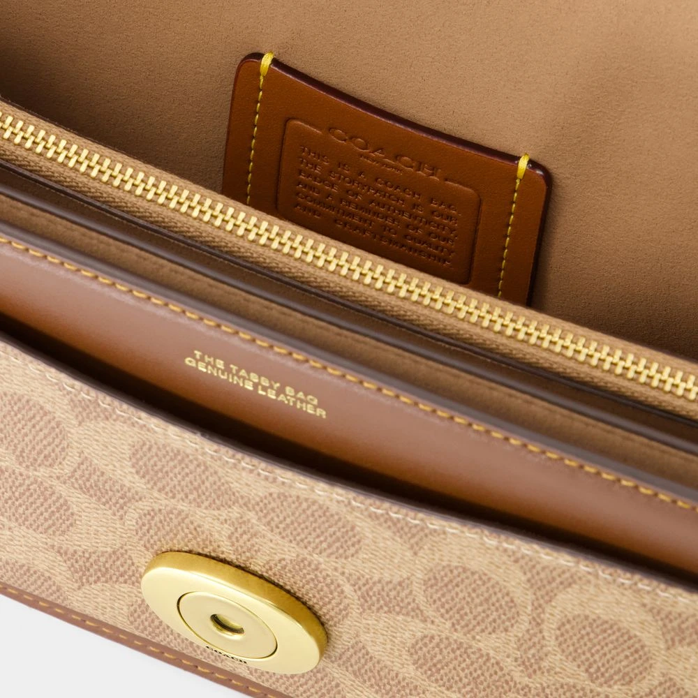 Coach Bruine Canvas Schoudertas met Klep Brown Dames