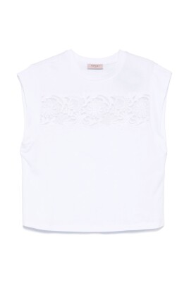 white-t-shirts-and-polos