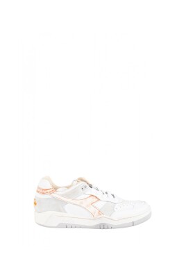 stylish-sneakers-for-active-lifestyle